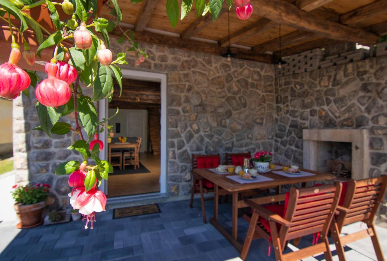 Guest House 'Villa Fani' Veprinac With Jacuzzi Exterior foto