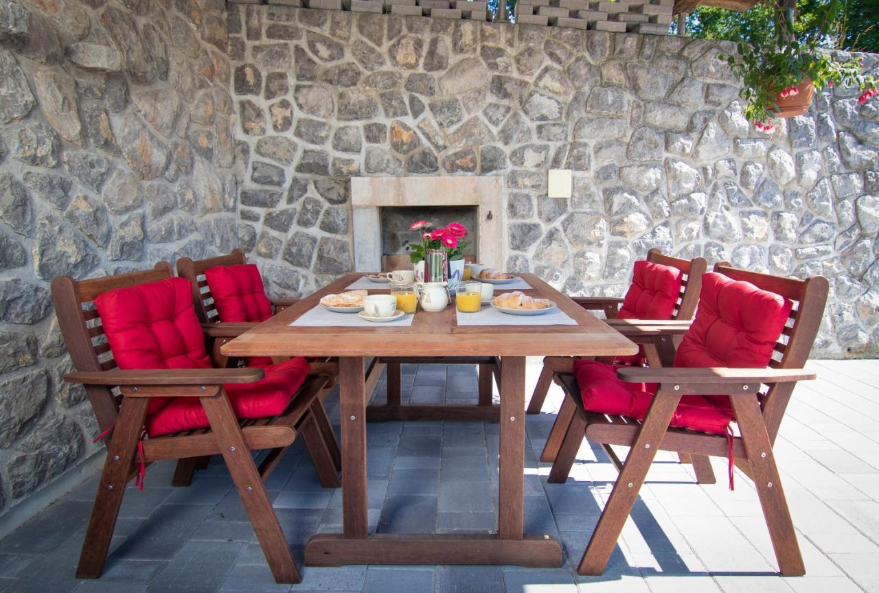 Guest House 'Villa Fani' Veprinac With Jacuzzi Exterior foto
